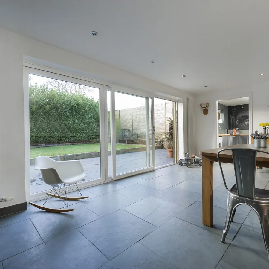 Patio Barnes