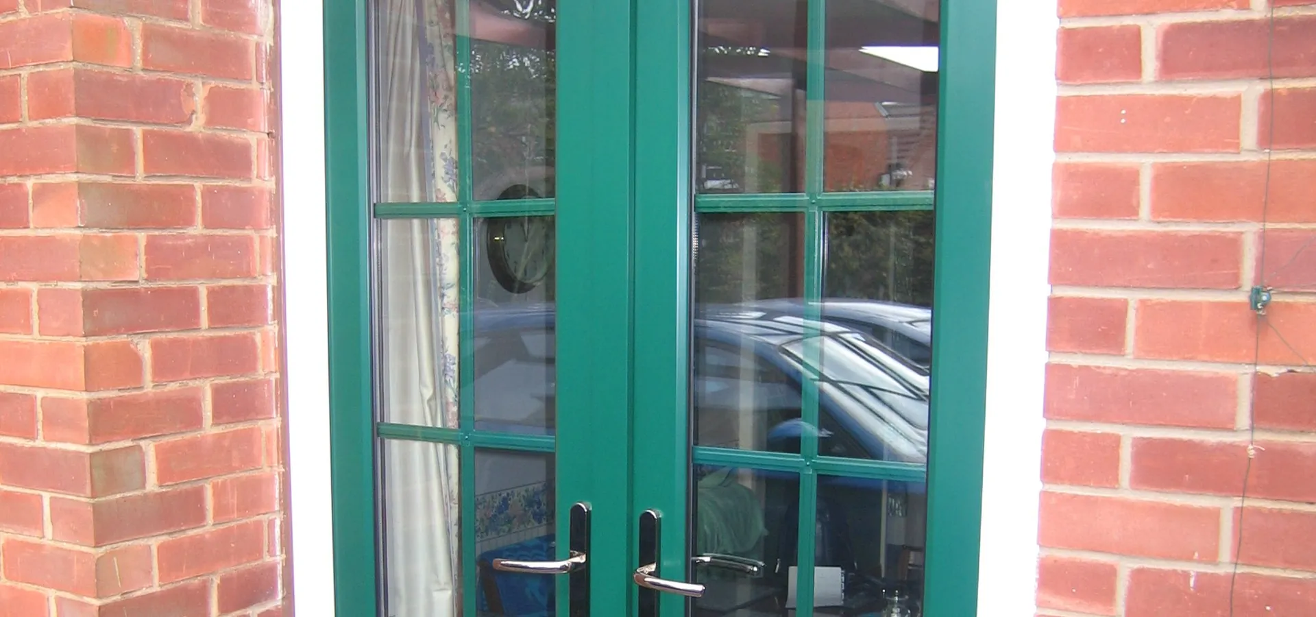 uPVC Vs Aluminium Windows Barnes